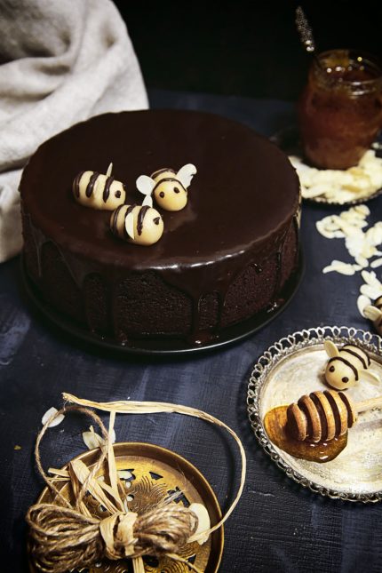 Medovo Čokoládový Koláč podľa Nigelly