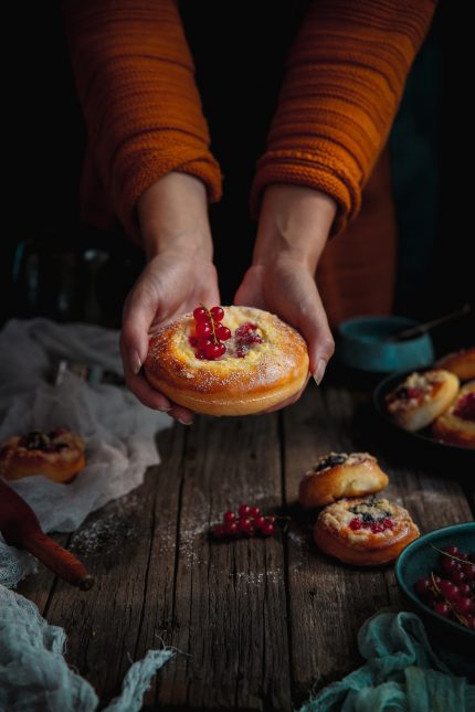 Moravské Koláče s Tvarohom a Ríbezlami